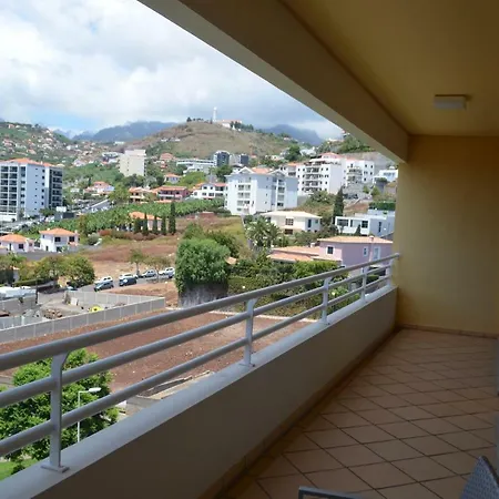 Apartament Enzo Funchal (Madeira)