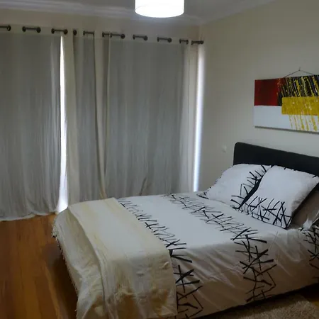 Enzo Apartment *